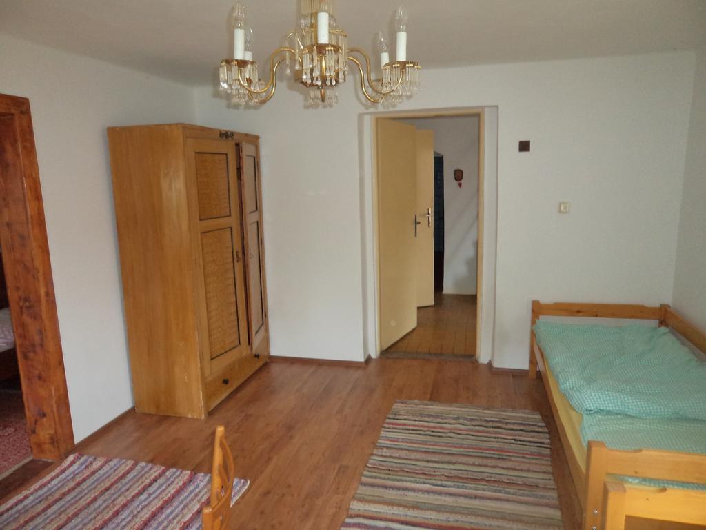 Guest House Hartenberg Sokolov Zimmer foto